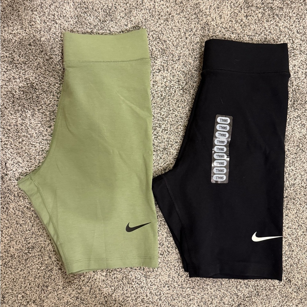 Women’s Nike Biker Shorts